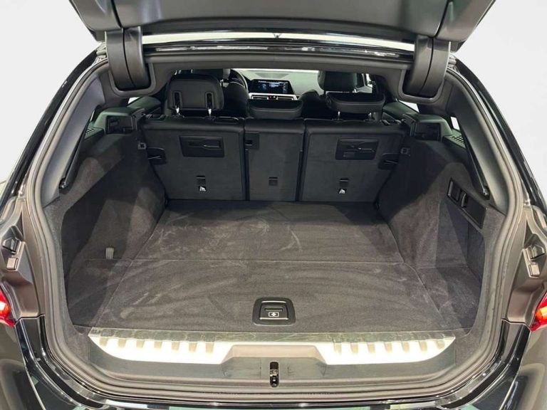 BMW Série 3 330e Touring - photo 13