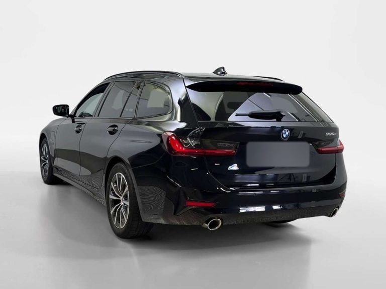 BMW Série 3 330e Touring - photo 2