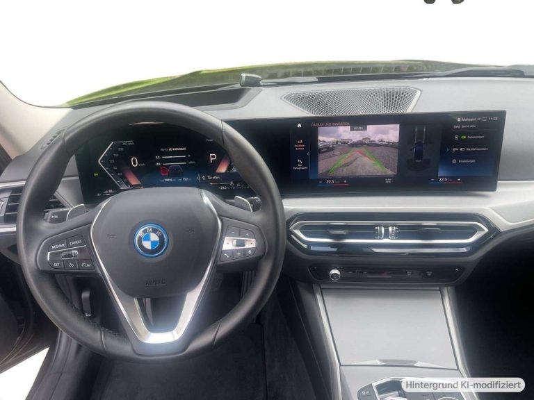 BMW Série 3 330e Touring - photo 8