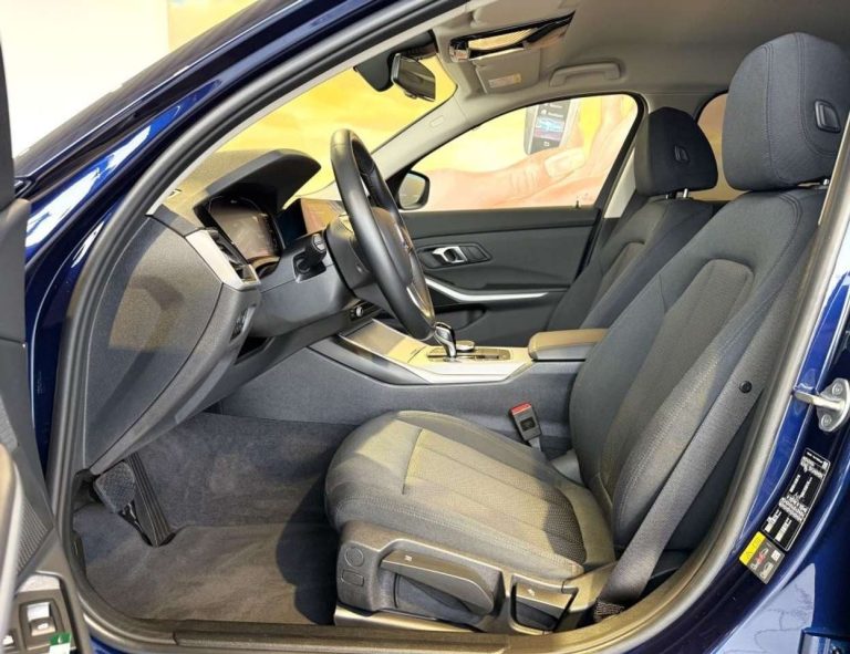 BMW Série 3 320e Touring - photo 9