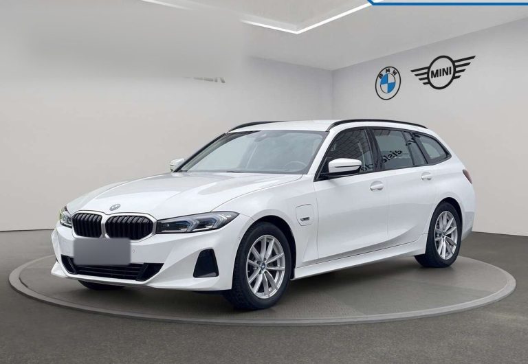 BMW Série 3 330e Touring