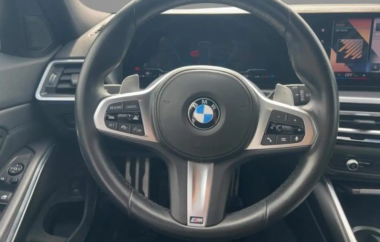 BMW Série 3 320i Touring M Sport - photo 10