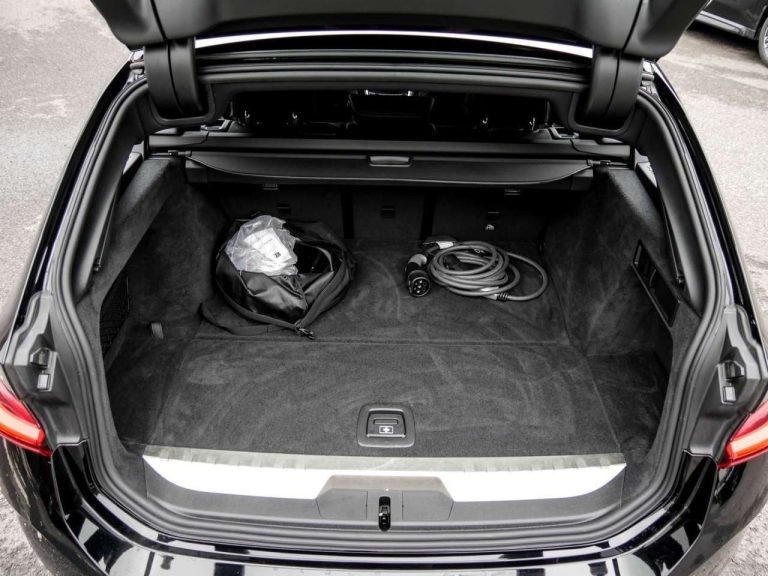 BMW Série 3 330e Touring - photo 12