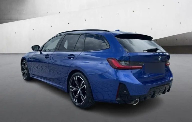 BMW Série 3 320i Touring M Sport - photo 3
