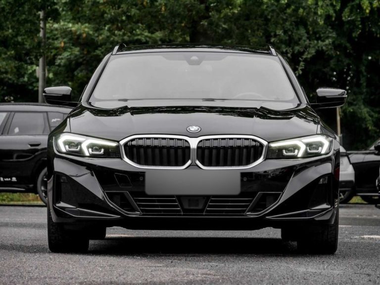 BMW Série 3 330e Touring - photo 4