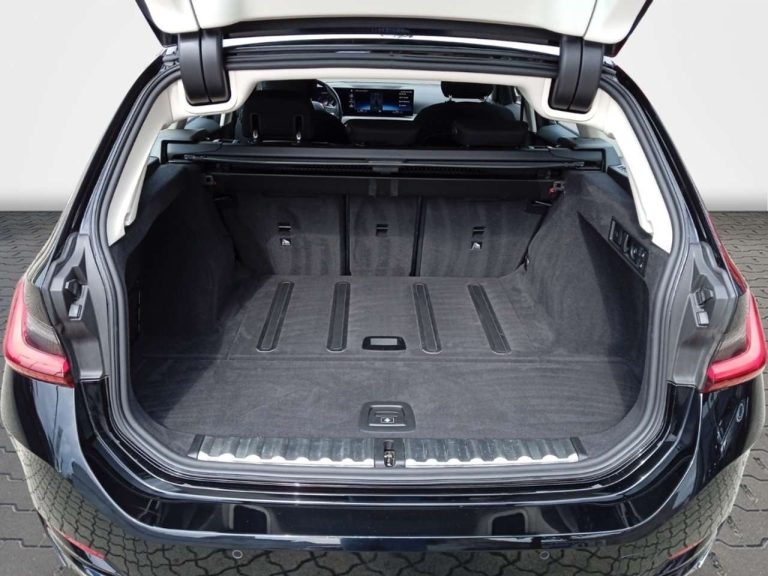 BMW Série 3 320i Touring - photo 9