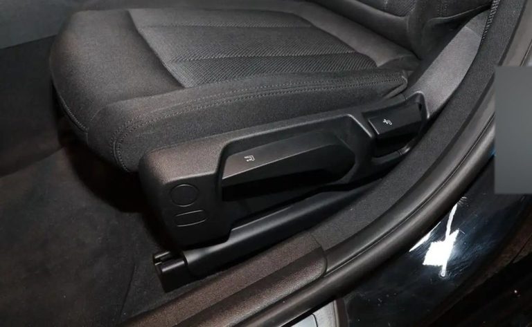 BMW Série 3 320e Touring - photo 11