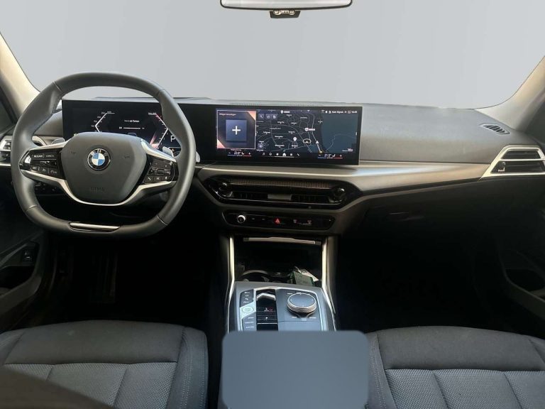 BMW Série 3 318i Touring - photo 8