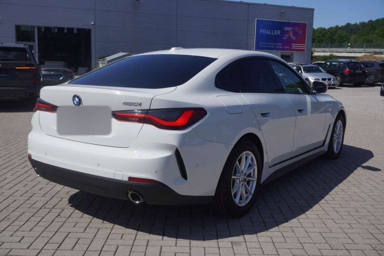 BMW Série 4 Gran Coupé 420i - photo 4
