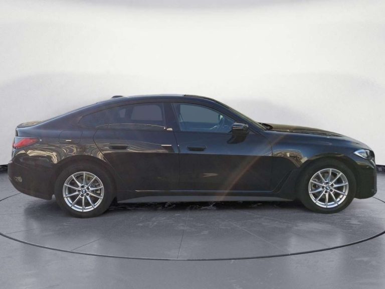 BMW Série 4 Gran Coupé 420i - photo 5