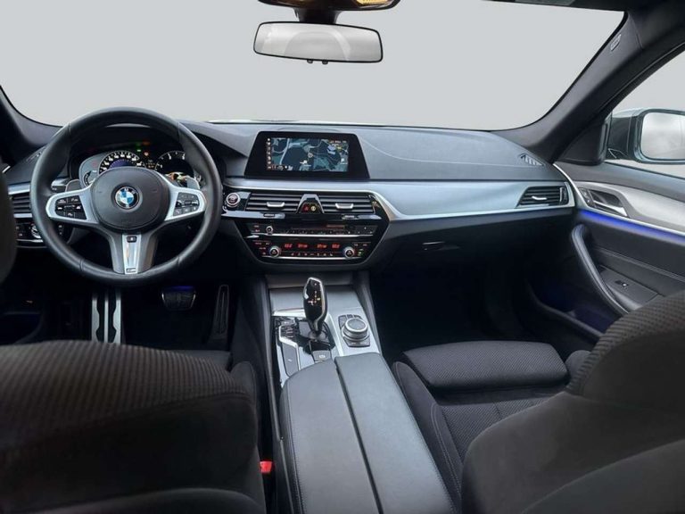 BMW Série 5 520d - photo 7