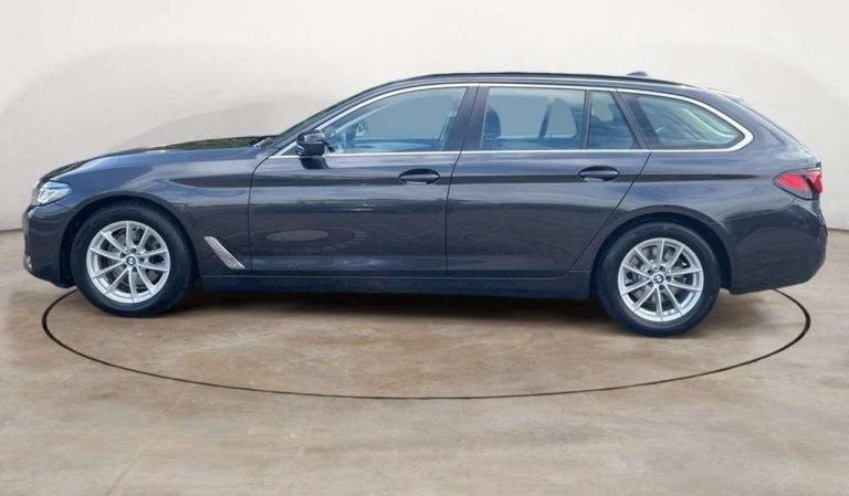 BMW Série 5 520d xDrive Touring - photo 3