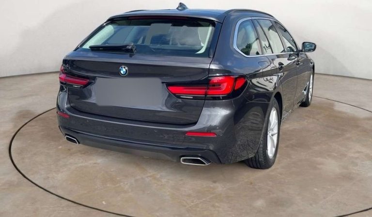 BMW Série 5 520d xDrive Touring - photo 4