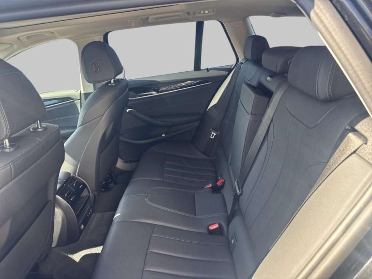 BMW Série 5 530e Touring - photo 10