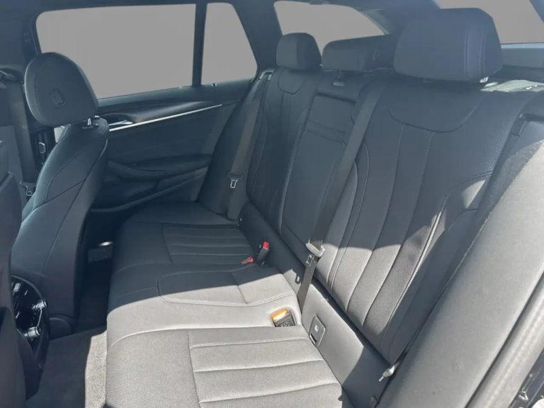 BMW Série 5 530e Touring - photo 11