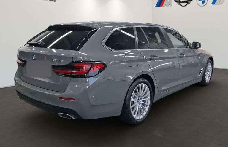 BMW Série 5 530e Touring - photo 2