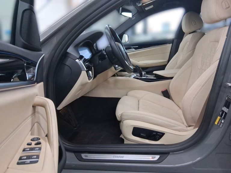 BMW Série 5 530e Touring - photo 7