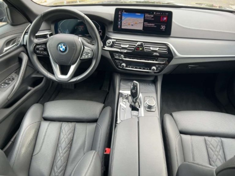 BMW Série 5 520e Touring - photo 7