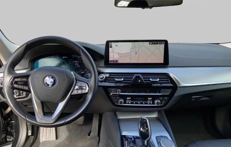 BMW Série 5 530e xDrive Touring - photo 7
