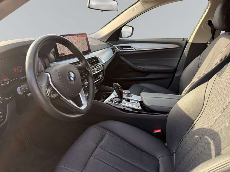 BMW Série 5 520d Touring - photo 8