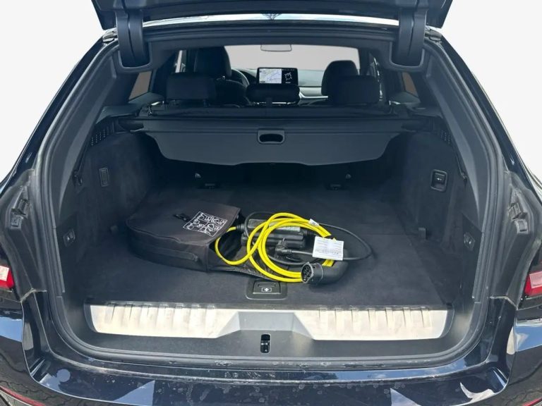 BMW Série 5 530e Touring - photo 9