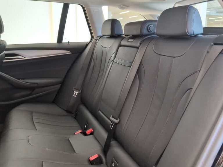 BMW Série 5 520i Touring - photo 10