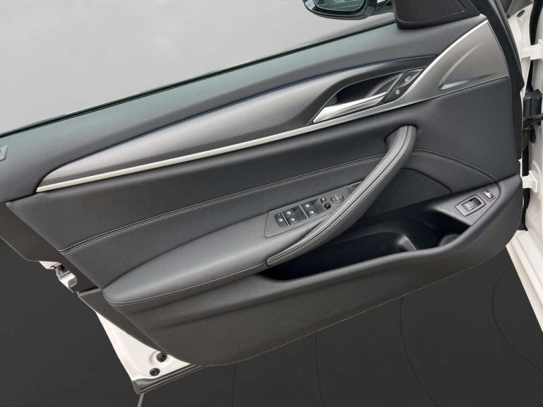 BMW Série 5 530e Touring M Sport - photo 12