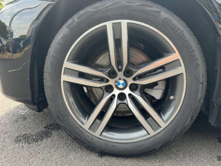 BMW Série 5 520i Touring - photo 13