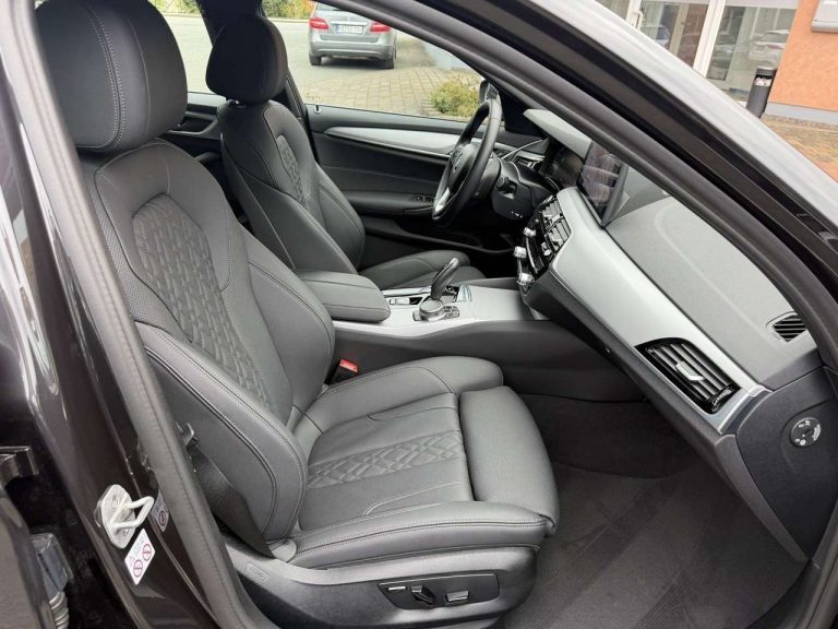 BMW Série 5 Touring 520d - photo 14