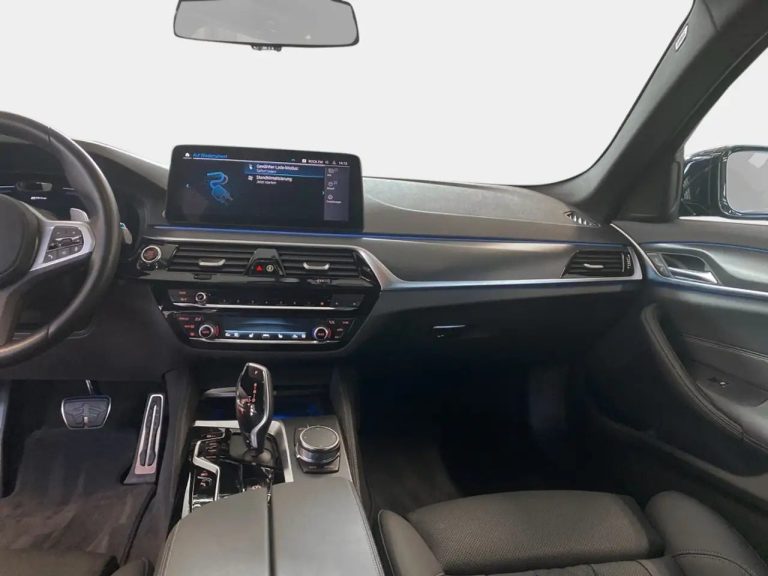 BMW Série 5 530e Touring - photo 15