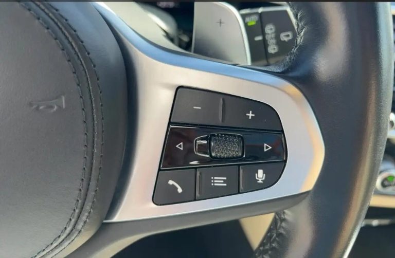 BMW Série 5 520i Touring M Sport - photo 16