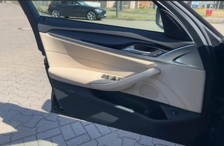 BMW Série 5 520i Touring M Sport - photo 18