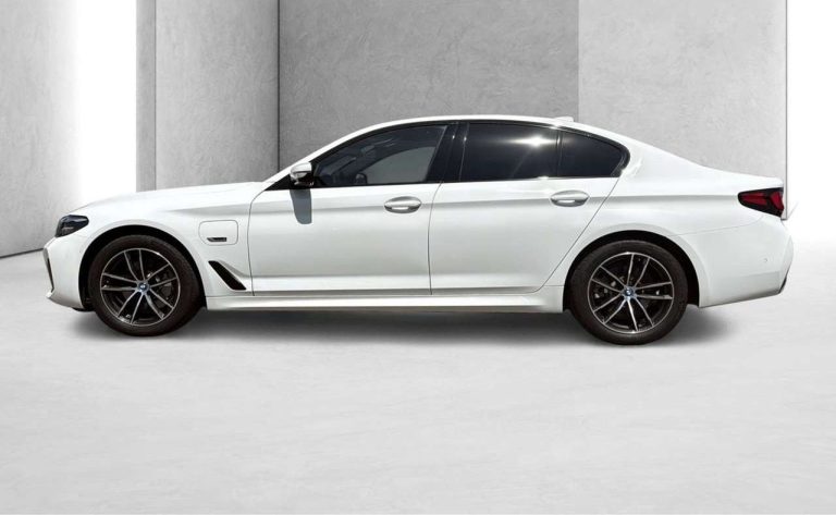 BMW Série 5 530e xDrive M Sport - photo 3
