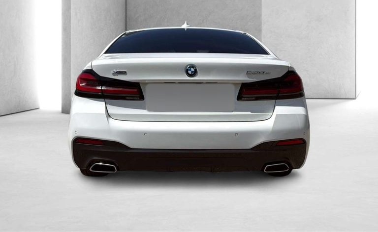 BMW Série 5 530e xDrive M Sport - photo 4
