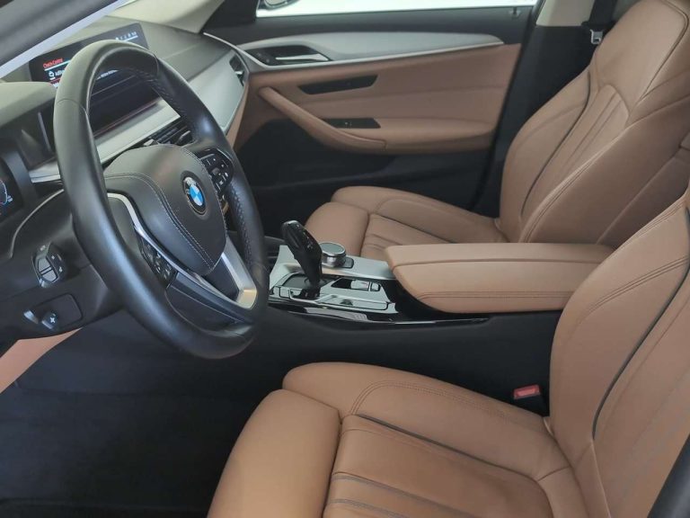 BMW Série 5 520d Touring - photo 5