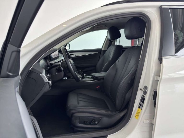 BMW Série 5 520d Touring - photo 6