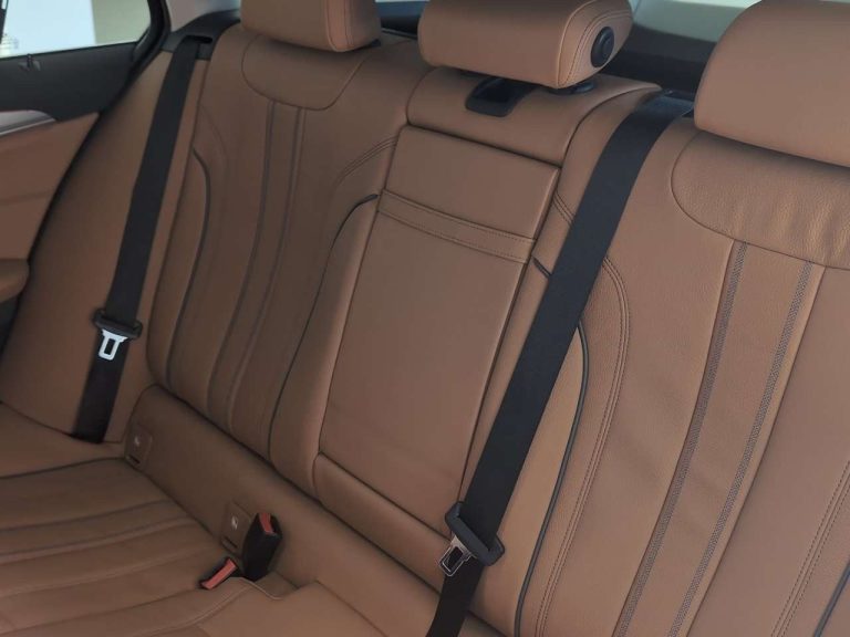BMW Série 5 520d Touring - photo 6