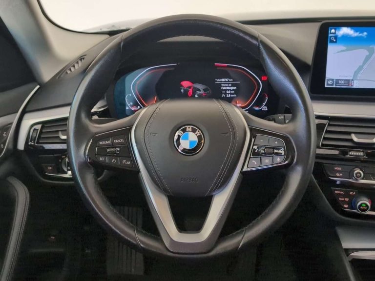 BMW Série 5 520i Touring - photo 7