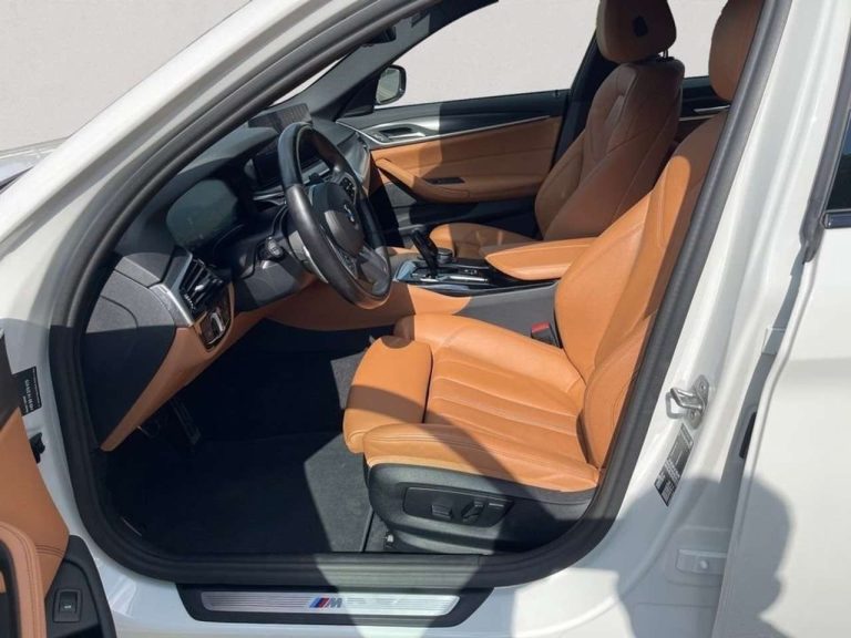 BMW Série 5 520d Touring M Sport - photo 7
