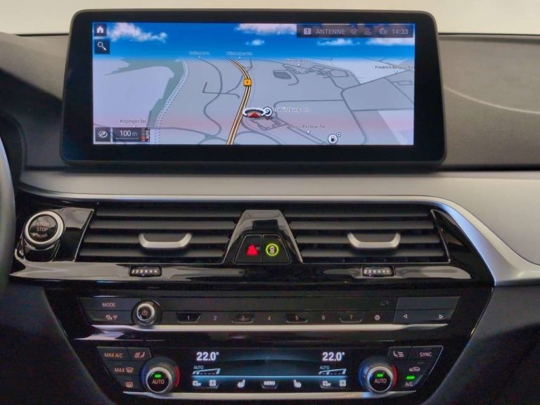 BMW Série 5 520i Touring - photo 8