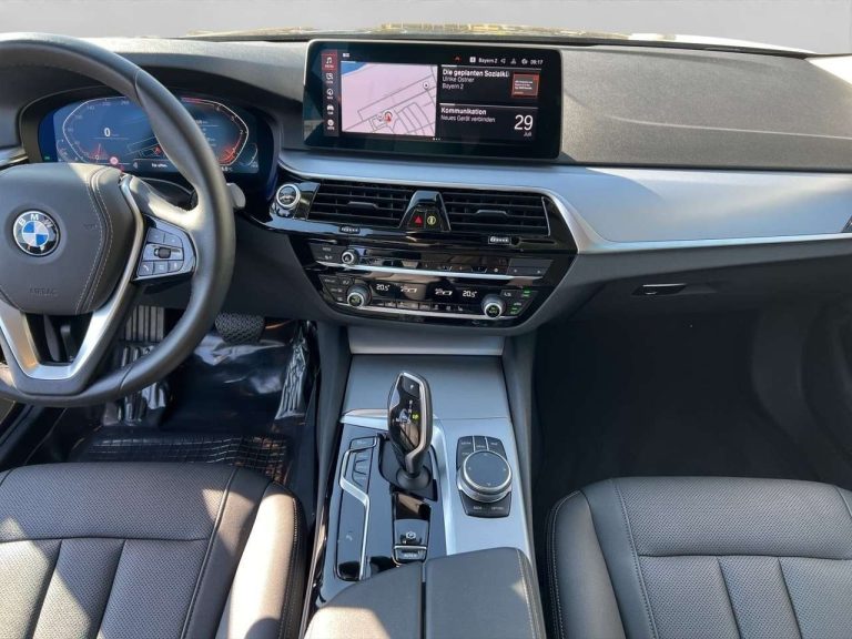 BMW Série 5 520d Touring - photo 8
