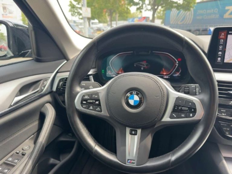 BMW Série 5 520i Touring - photo 9