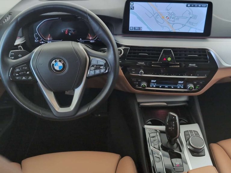 BMW Série 5 520d Touring - photo 9
