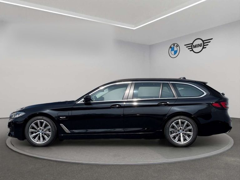BMW Série 5 530e Touring - photo 4
