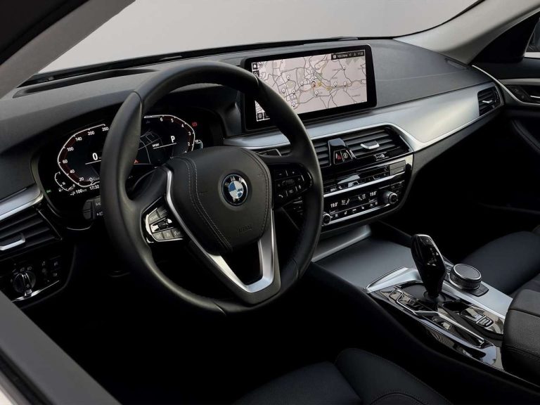 BMW Série 5 530e Touring - photo 7