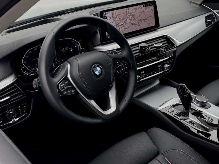 BMW Série 5 530e Touring - photo 7