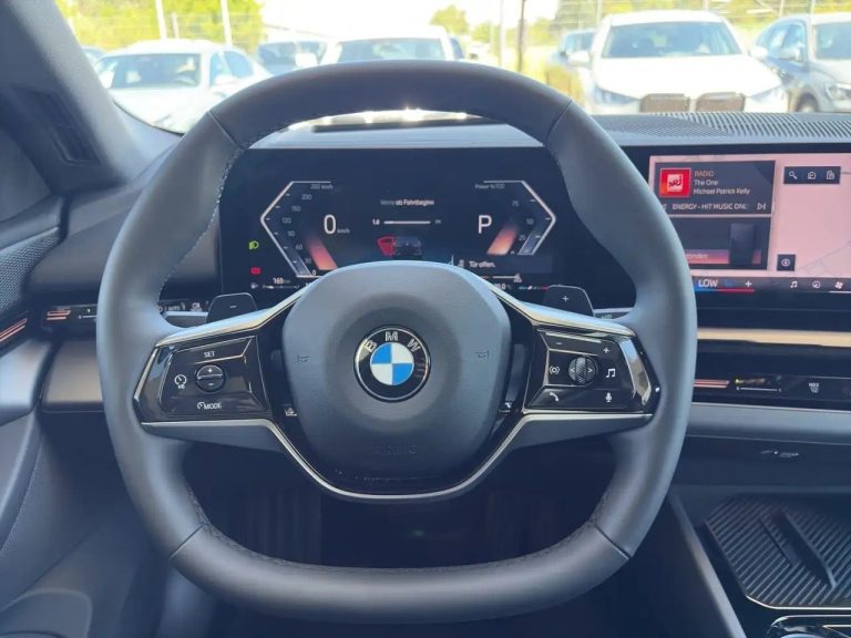 BMW Série 5 520d xDrive - photo 9