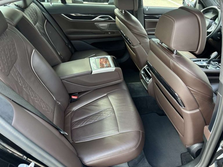 BMW Série 7 730d - photo 9