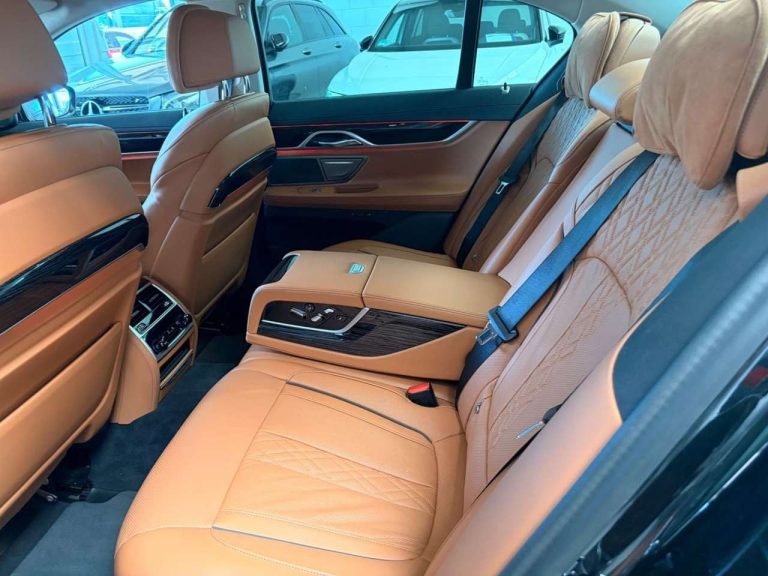BMW Série 7 740d xDrive - photo 15