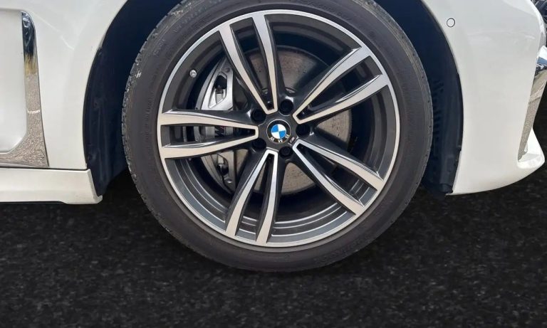 BMW Série 7 745e M Sport - photo 4